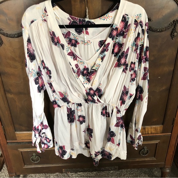 Free People Tops - Free People Romantic Shirt